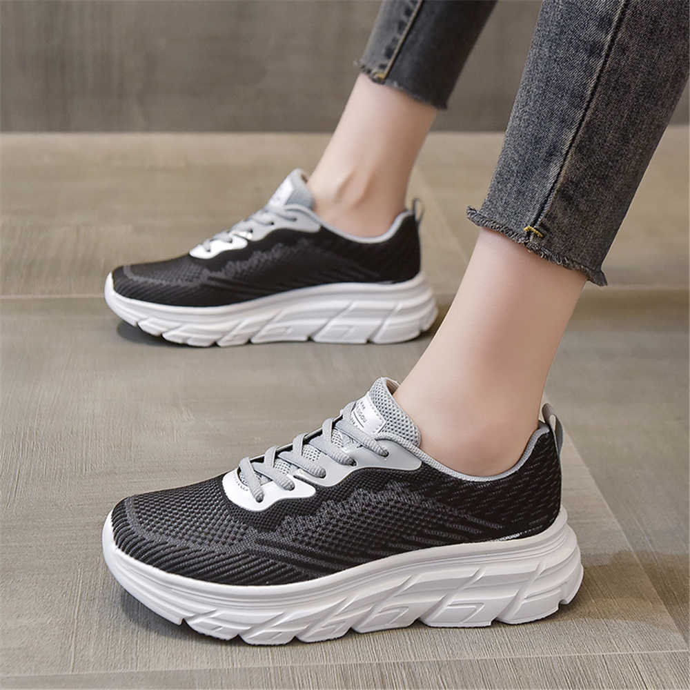 Zapatillas Deportivas Amarilla - Luxury Lifestyle Brand reseña y precio